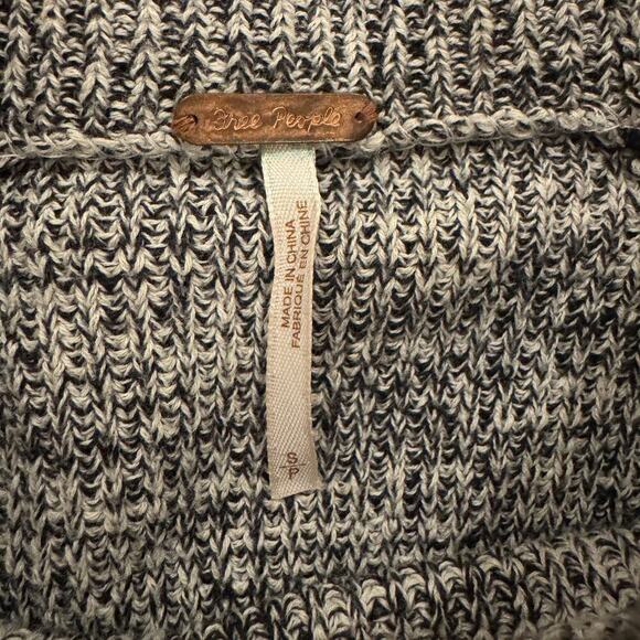 Free People Too Good Ribbed Trim Pullover Sweater in Black Size Small - Picture 6 of 8